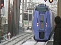 2010年12月19日　新札幌駅(721系F4編成とSおおぞら3号)