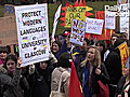 Glasgow students march against cuts