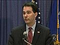 RAW VIDEO: Gov. Walker news conf. (3-10-11)