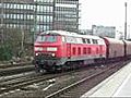 225 005-8 mit Güterzug richtung Duisburg Wedau in Düsseldorf Rath am 12.03.10