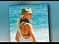 Gwen Stefani hits the beach