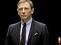 Daniel Craig Dresses in Drag