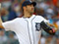 Verlander flirts with no-no in Tigers&#039; win