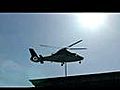 Helikopter auf Krankenhaus