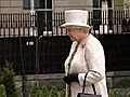 Wreaths and protests mark Queen’s Dublin visit