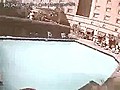 Mexican Earthquake Rocks Pool