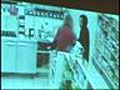 7-Eleven Robbery Caught on Tape