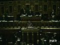 Le Sénat et l&#039;avortement (Mme Simone Veil parle à la tribune)