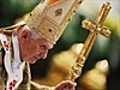 Pope warns of dangers in technology