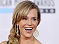 Julie Benz Shares &#039;No Ordinary&#039; Teases