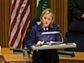 Clinton pushes Africans to oust Gaddafi