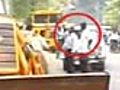 Murder attempt on govt officers caught on camera