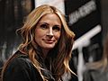 Julia Roberts Is a Yummy Mummy