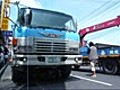 砂石車拖行 機車婦人慘死輪下