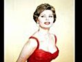 Sophia Loren Biography