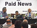 Politicians,  journos discuss issue of paid content