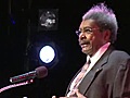 Don King attends Rosh Hashana service