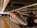 China’s high-speed train sets world record