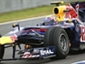 Red Bull 1-2 keeps F1 title race alive