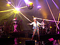Robyn Performs &#039;Dancing on My Own&#039;