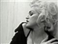 Justify My Love,  por Madonna