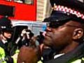 Bishopsgate police officer refuses to give ID number