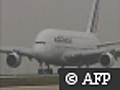 Atterrissage à Roissy du premier A380 acheté par Air France