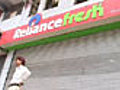 Reliance, Subhiksha stores face closure, ire of traders