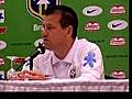 Astros jogam diferente nos clubes, diz Dunga