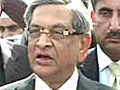 Krishna arrives in Pak,  will meet Zardari and Gilani tomorrow