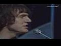 Ralph McTell  -  The Streets of London -  on Top of The Pops