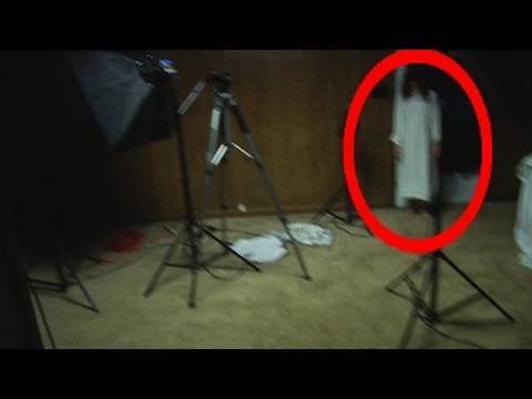 REAL ghost girl caught on video (paranormal activity)