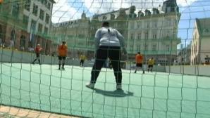 Straßenfußball: Kicken,  um zu vergessen