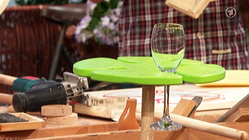 Kleeblatt-Tisch für die Gartenparty