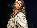 Gisele Bündchen desfila pela Colcci