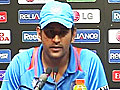 Play for the team,  not the spectators: Dhoni to batsmen