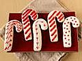 How to Decorate Candy Cane Cookies